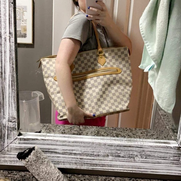 Authentic Louis Vuitton Damier Azur Saleya GM - Picture 5 of 11